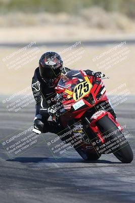 media/Jan-15-2026-Racers Edge (Thu) [[dfebeb70ab]]/2-A Group/Session 5 Turn 2/